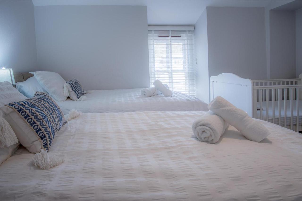 Noe Acre - 3 Bedroom Cottage - เท็นบี ภายนอก รูปภาพ